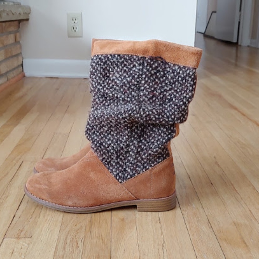 TOMS Tan/Brown Boots